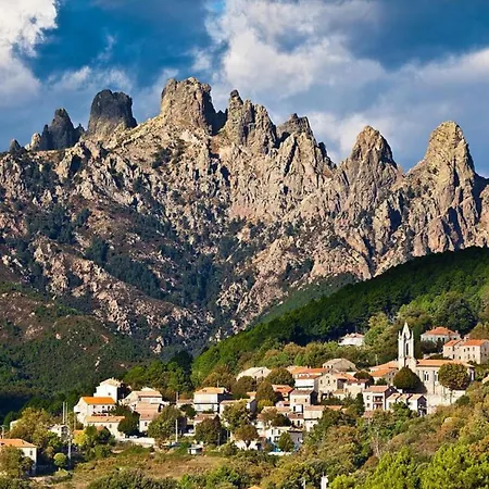 Cala Rossa Appartement San Ciprianu